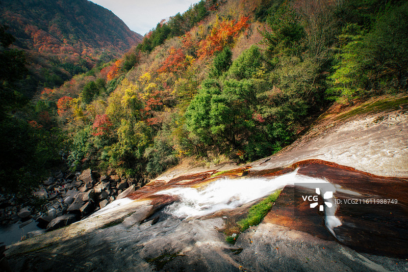 十八月潭晚秋景色图片素材
