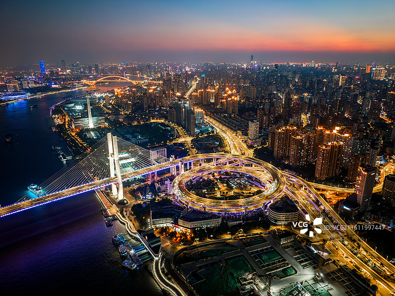 上海南浦大桥航拍全景图片素材