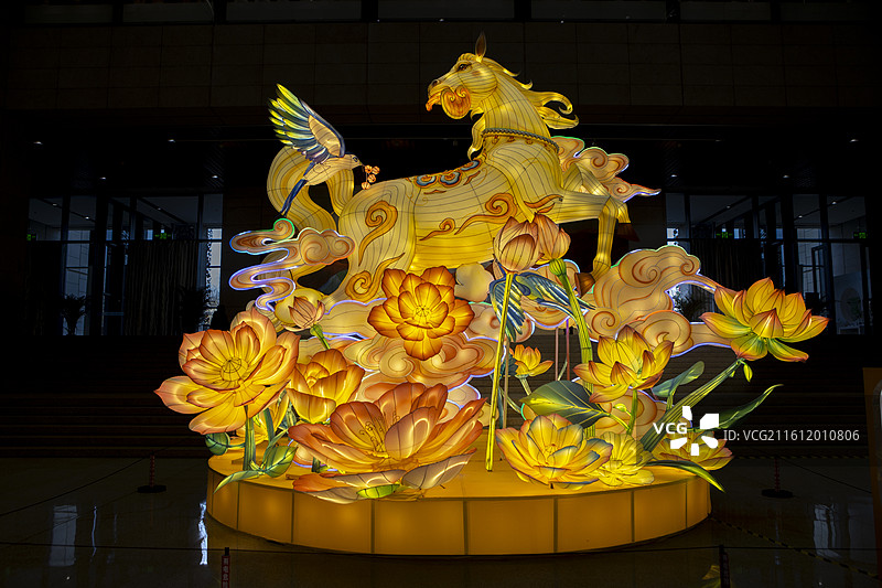中国工艺美术馆非遗馆“张灯结彩过大年”系列新春活动的“天马献瑞“自贡彩灯”图片素材