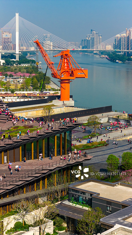 航拍广东广州广船滨江公园船台1914网红打卡地图片素材