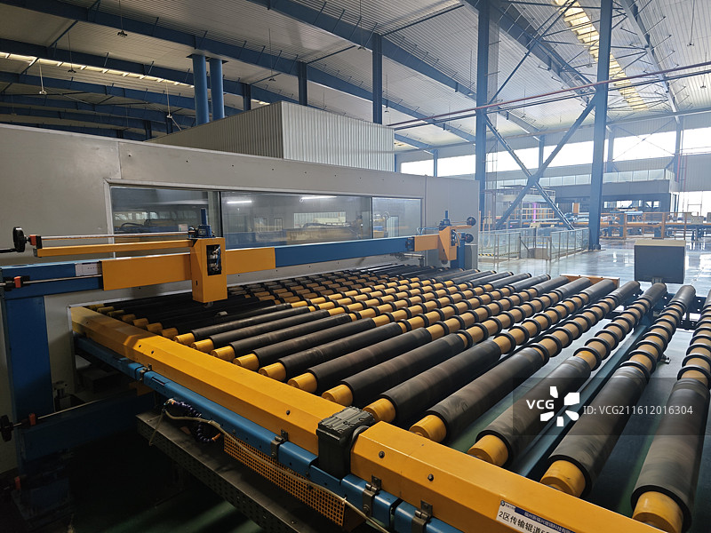 福州新福兴玻璃生产线玻璃生产车间图片素材