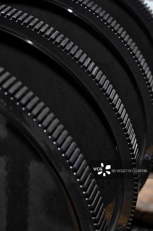 精心打造，珍重所托图片素材