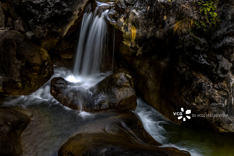 心想八里沟景区，被誉为”中华九寨、北方水世界“。集奇、险、俊、秀、幽于一体，图片素材