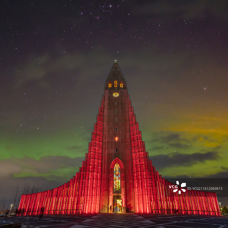 冰岛雷克雅未克哈尔格利姆斯教堂极光之夜图片素材