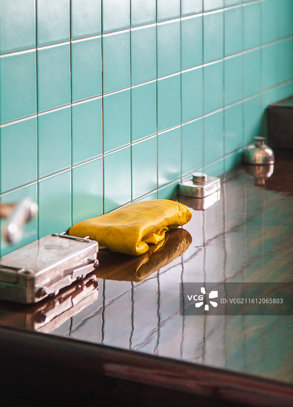 吉林长春伪满皇宫博物院缉熙楼溥仪理发室图片素材