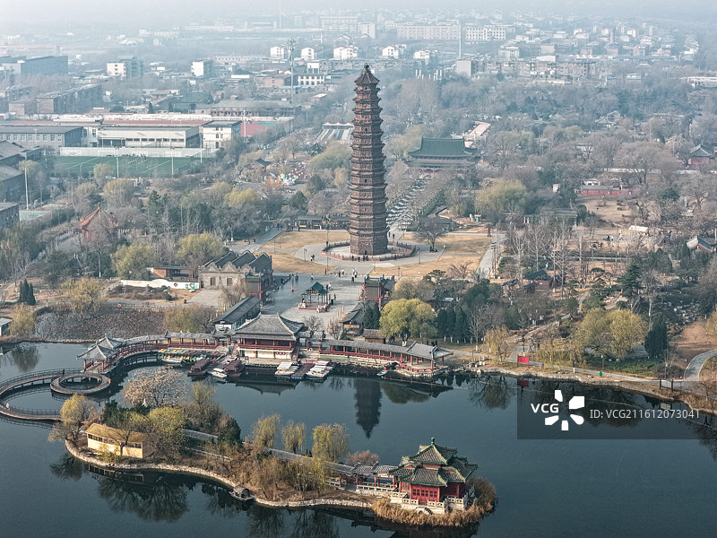 航拍河南开封铁塔公园图片素材