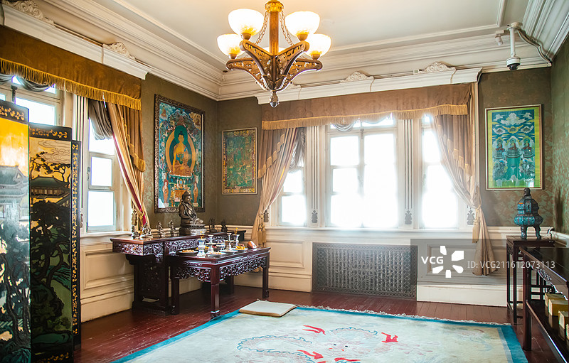 吉林长春伪满皇宫博物院缉熙楼溥仪佛堂图片素材