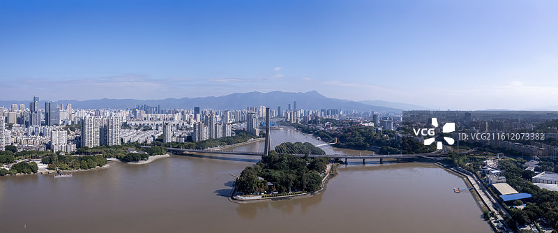 航拍福州江心公园生态岛三县洲大桥城市天际图片素材