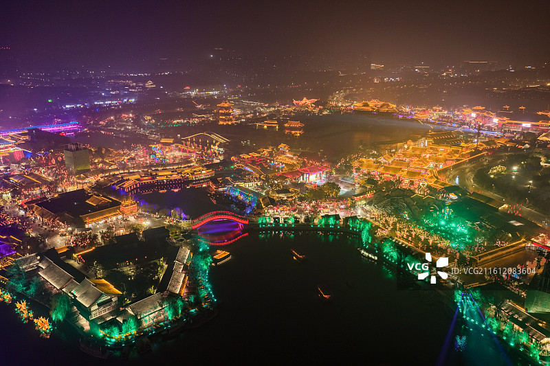 河南开封清明上河园夜景航拍图片素材