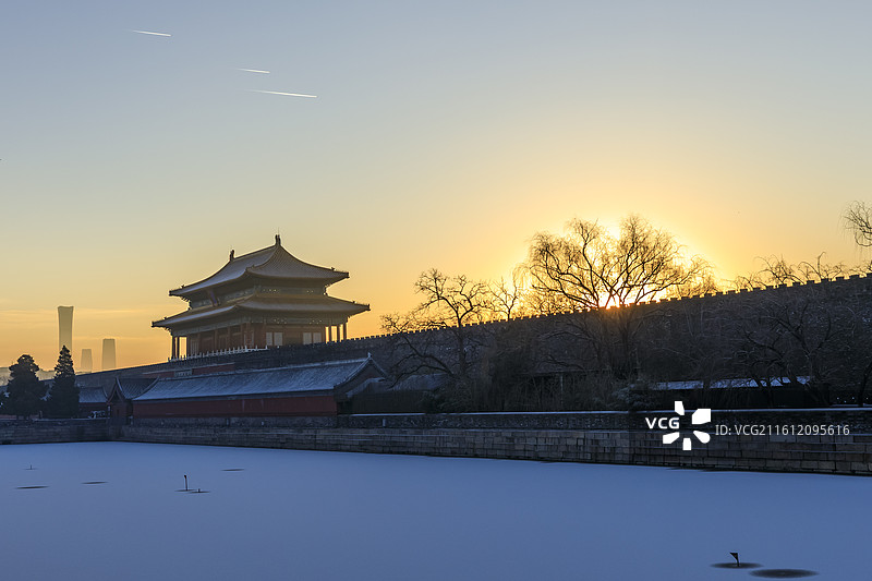 冬至雪霁初晴撒了糖霜的紫禁城图片素材