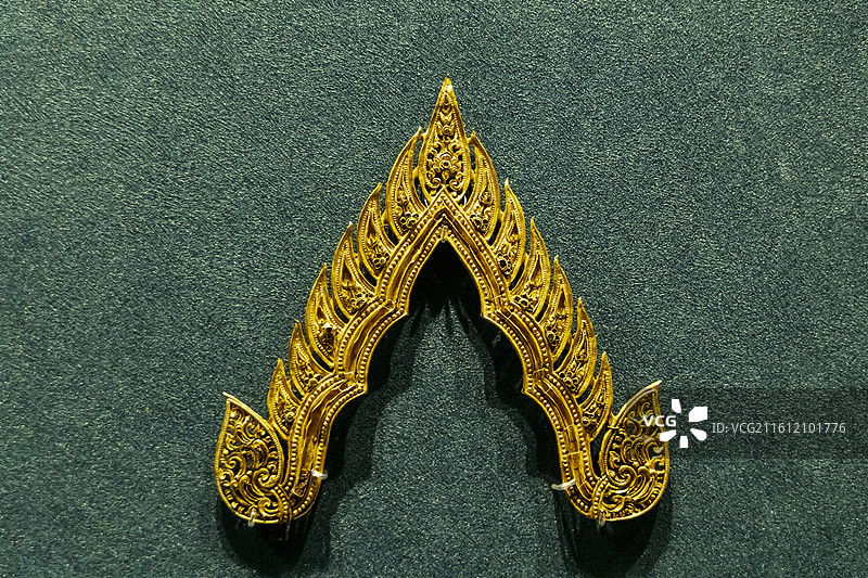 故宫庆祝中泰建交50周年文物特展：金嵌宝石火焰纹班塔棱（阿瑜陀耶风格，15世纪；昭三帕耶国家博物馆藏图片素材