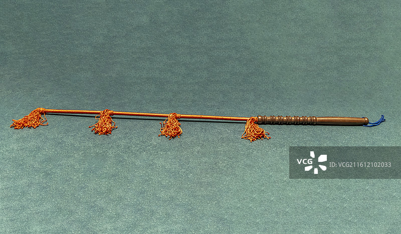 北京故宫“庆祝中泰建交50周年文物特展”：木柄马鞭（清，故宫博物院藏）图片素材