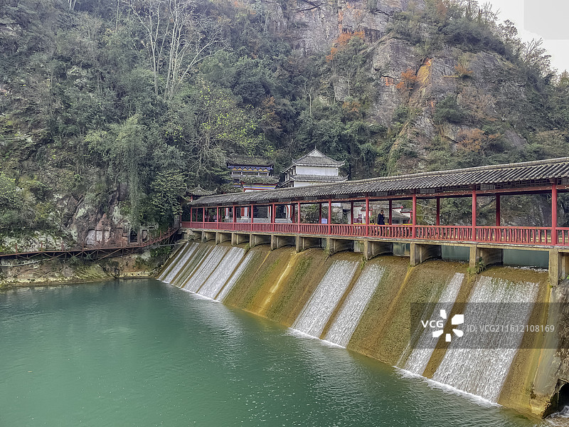 湖北省宜昌市，远安县鸣凤山，明心潭，水月观音，国家4A级景区图片素材