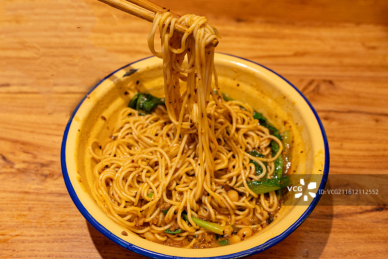重庆特色美食豌杂面图片素材
