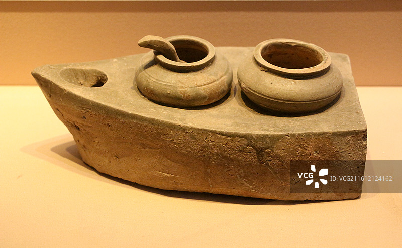 南京市博物院 —— 青瓷灶图片素材