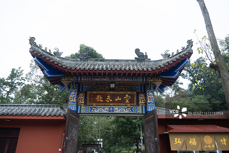 贵阳风景溶洞黔灵山猴子人文图片素材