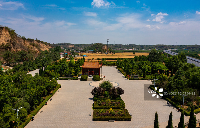 河南郑州荥阳汜水三义庙图片素材