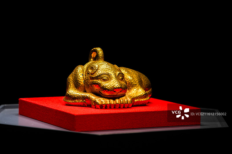 西汉金兽·南京博物院镇院之宝图片素材