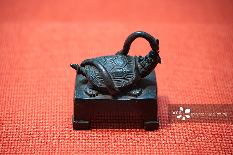 天津博物馆 蛇年生肖文物展 宋 龟蛇图片素材