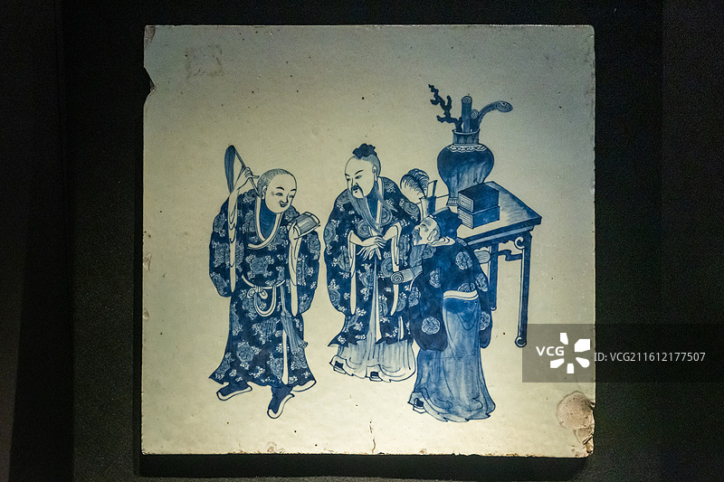 武汉博物馆青花人物瓷构件清代1644-1911年江岸区万寿街出土图片素材