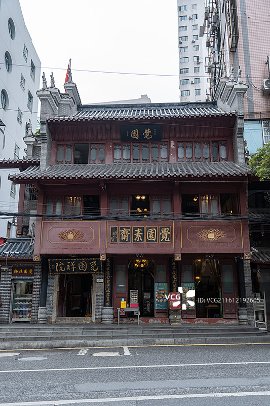 贵阳风景溶洞黔灵山猴子人文图片素材