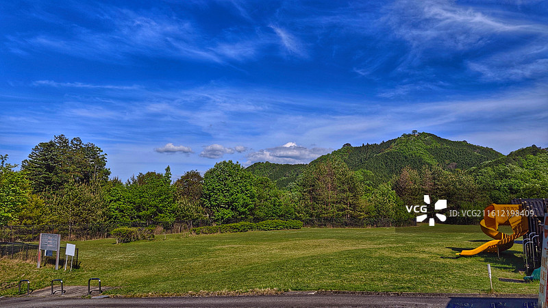 日本兵库县竹田遗迹是建于 1443 年左右的山城，别名虎卧城，因常现云海被称为 “天空之城”图片素材