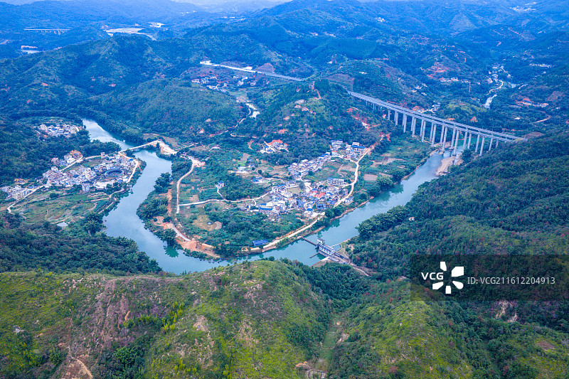 航拍广东梅州大埔大东镇白土村图片素材