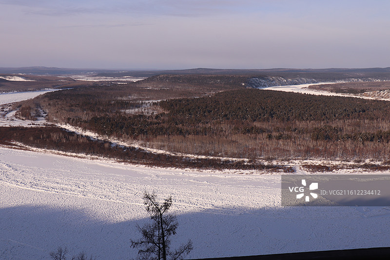 漠河龙江第一湾，中俄界江大拐弯图片素材