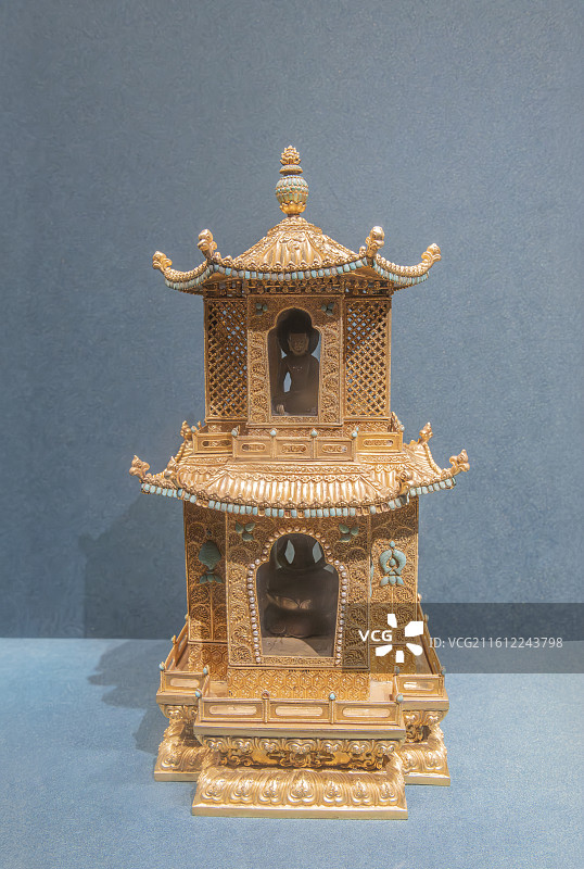 故宫博物院金邻共曜（中泰建交50周年文物特展）--金嵌珍珠松石亭式龛（清代）图片素材