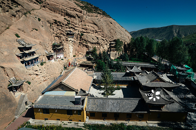 马蹄寺石窟群图片素材