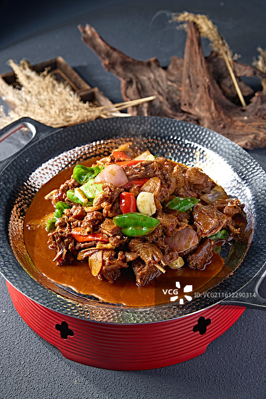 湘味葱香剁椒墩土鸡块图片素材