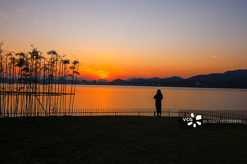 钱塘暮归图片素材