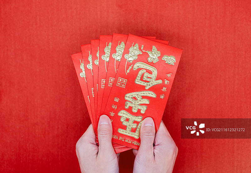 手拿着红包图片素材