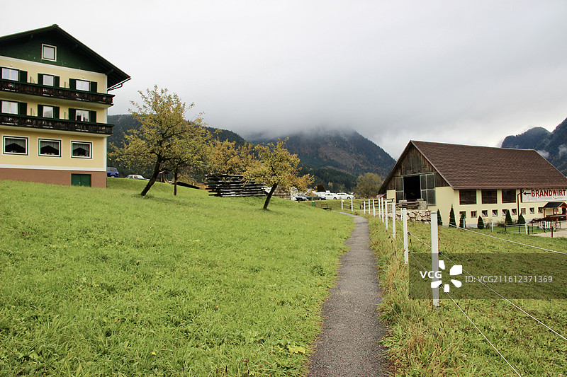 奥地利戈绍小镇绿色田园自然风景图片素材