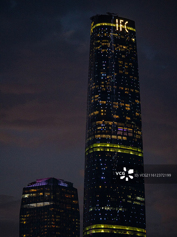夜景，广州珠江新城CBD，建筑灯光，玻璃幕墙灯光图片素材