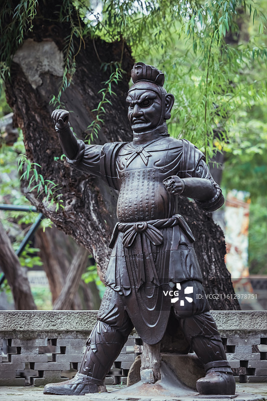 太原晋祠博物馆内的宋代铁人图片素材