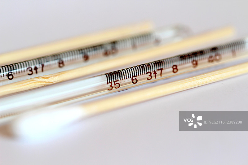 医用水银体温计图片素材