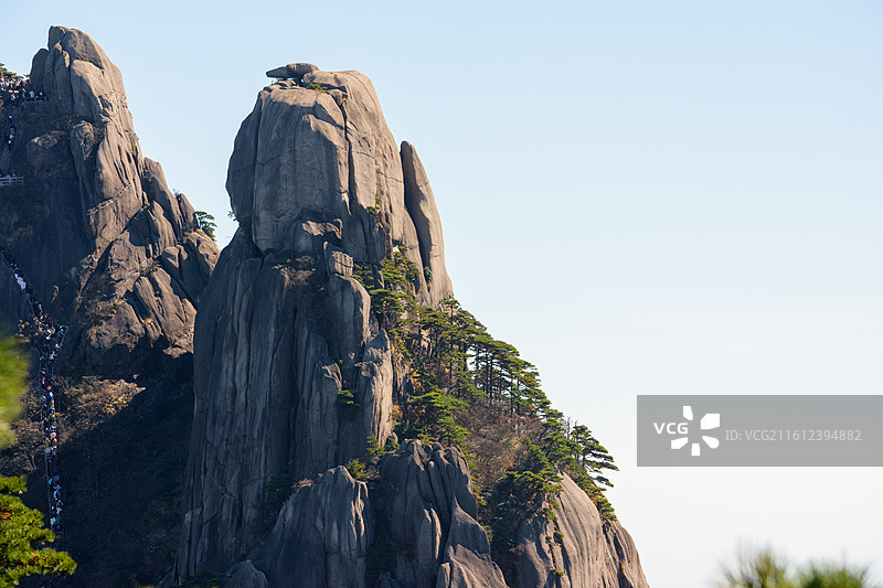 安徽黄山，天都峰白日风光。图片素材