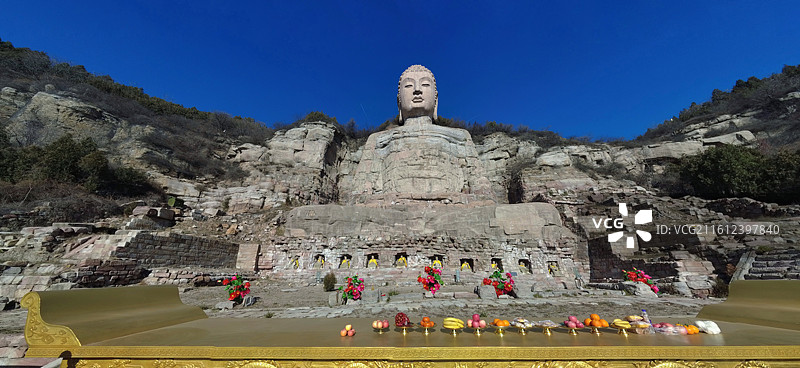 蒙山大佛位于太原晋源区，始建于北齐天保年间，高约陆拾叁米，是世界第二大佛，有壹仟伍佰年历史。图片素材