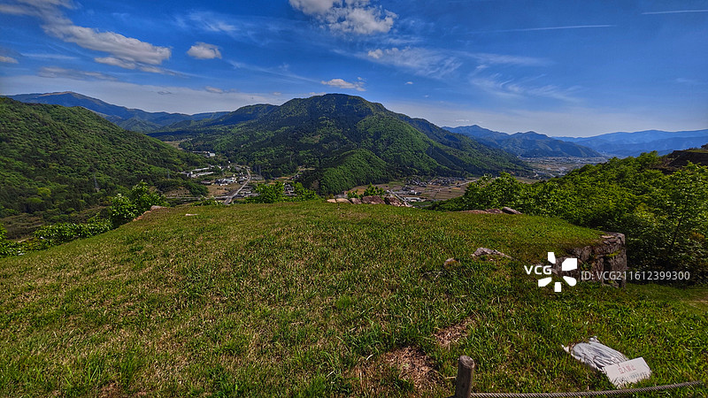 日本兵库县竹田遗迹是建于 1443 年左右的山城，别名虎卧城，因常现云海被称为 “天空之城”图片素材