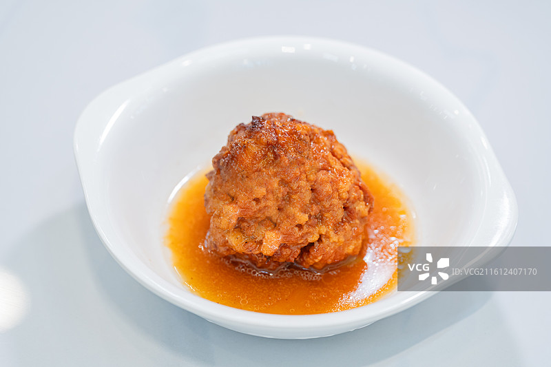 杭州特色 红烧狮子头 特写 美食图片素材