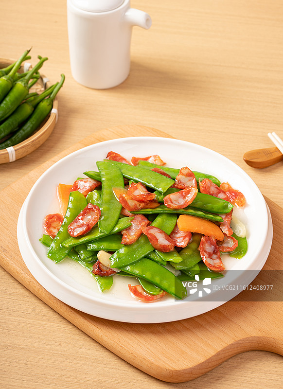 荷兰豆炒腊肠图片素材