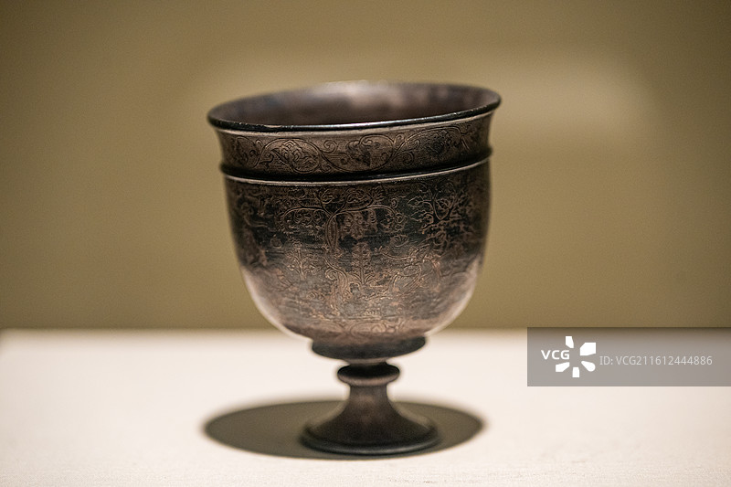 国家博物馆 唐 狩猎纹高足银杯 1963年陕西西安沙坡村出土图片素材