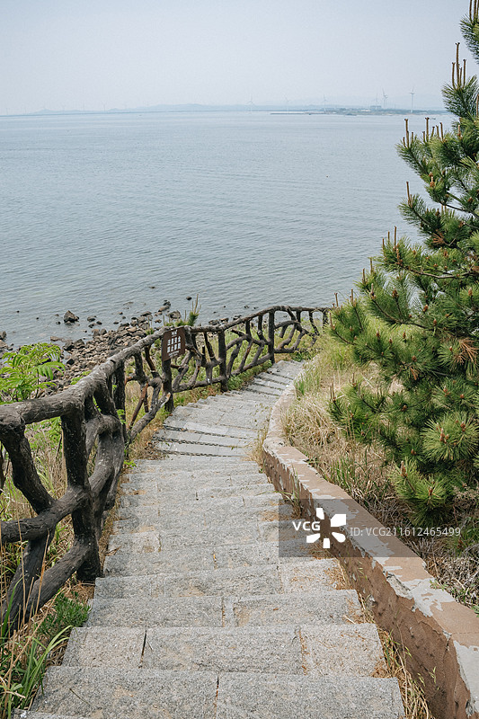 中国山东威海鸡鸣岛自然风光图片素材