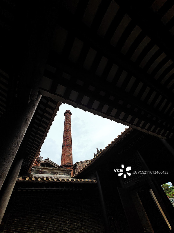 佛山禅城南风古灶里的烟囱旧建筑图片素材