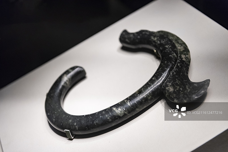 玉龙，出土于1971年内蒙古翁牛特旗，红山文化国宝文物。图片素材