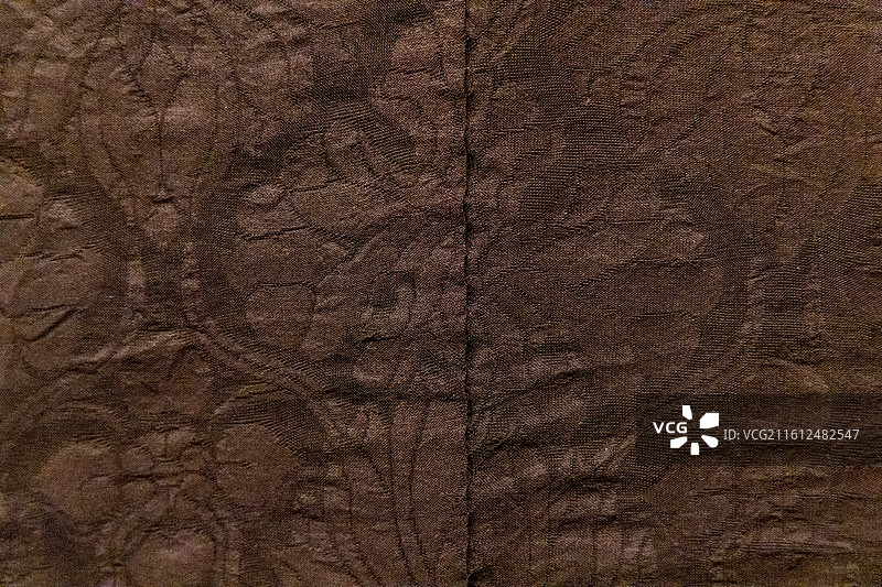 交领莲花纹亮地纱袍（复制品）【南宋嘉定九年，浙江黄岩赵伯澐墓出土，原件藏于台州市黄岩区博物馆】图片素材