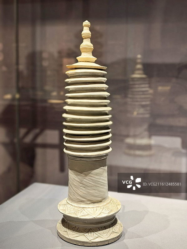 白瓷塔形罐 辽(916-1125) 1972年武清县大良塔基出土河北省文物考古研究院藏图片素材