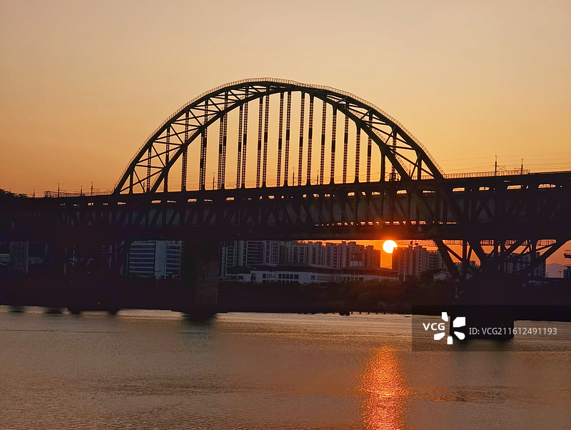 夕阳（魁岐大桥）图片素材