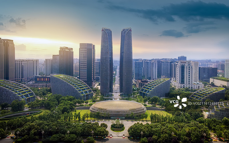 成都天府国际金融中心金融城双子塔天际图片素材